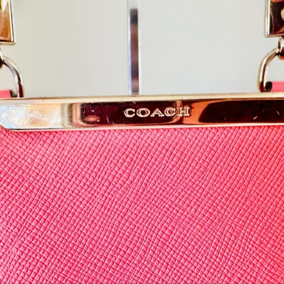 AUTHENTIC COACH Pink Tote Bag - Picture 2 of 12